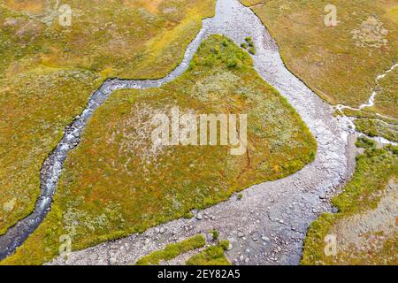 Méandre de la rivière Leirungsae, près du lac Ovre Leirungen, parc national de Jotunheimen, Norvège Banque D'Images