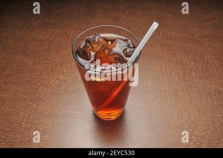 Verre froid de thé glacé traditionnel du sud Banque D'Images