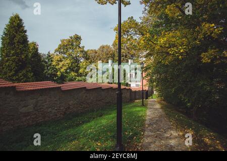 Le château de Przemysl ou le château de Casimir, XIVe siècle, est un château Renaissance situé à Przemysl, en Pologne. Il est situé sur la colline du château. Vue sur la pierre défensive Banque D'Images