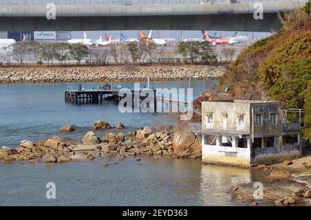 SHA Lo WAN Ferry Pier (沙螺灣渡輪碼頭), île Lantau, Hong Kong Banque D'Images