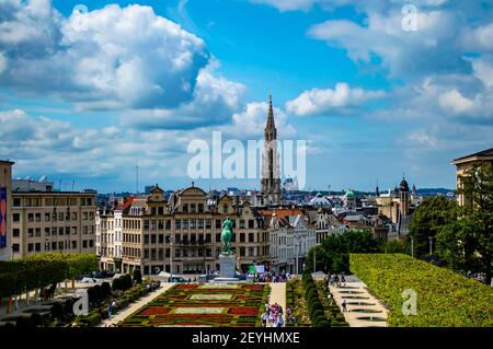 Bruxelles, Belgique - 13 juillet 2019 : paysage urbain de Bruxelles, Belgique, par une belle journée d'été Banque D'Images