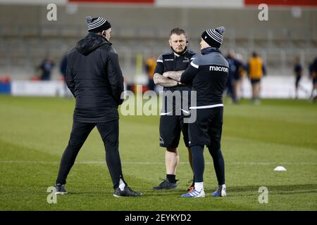 Eccles, Royaume-Uni. 07e février 2020. MANCHESTER, ROYAUME-UNI. 5 MARS Dave Walder (r), Micky Ward (au centre) et Nick Easter (l) clavarder avant le match de Premiership Gallagher entre sale Sharks et Newcastle Falcons au stade AJ Bell, Eccles, le vendredi 5 mars 2021. (Credit: Chris Lishman | MI News ) Credit: MI News & Sport /Alay Live News Banque D'Images