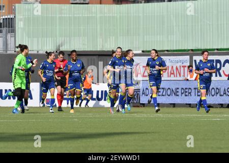 Stade Sinergy, Vérone, Italie, 06 mars 2021, Vérone célèbre le but (1-0) pendant Hellas Verona femmes vs AS Roma, football italien Serie A Women Match - photo Alessio Tarpini / LM Banque D'Images