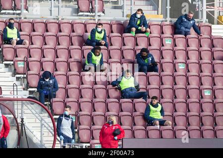 Tynecastle Park, Édimbourg, Royaume-Uni. 6 mars 2021. Scottish Championship football, Heart of Midlothian versus Dundee FC ; Dundee remplace la distanciation sociale dans le stand de Tynecastle Park, stade du cœur de Midlothian, le football écossais est joué sans spectateurs à la suite de la pandémie Covid-19 Credit: Action plus Sports/Alay Live News Banque D'Images