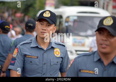 0363phippine Officier de police en Uniform.JPG Banque D'Images