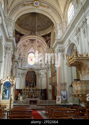 Intérieur de la Chiesa di San Francesco d’Assisi all’Immacolata Banque D'Images