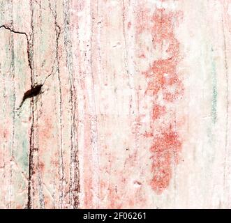 Brique de marbre et de marche fissurée dans un matériau de texture de mur ancien l'arrière-plan Banque D'Images