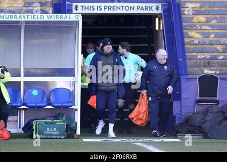 Birkenhead, Royaume-Uni. 06e mars 2021. Keith Hill, responsable de Tranmere Rovers, est à l'avant. EFL Skybet football League Two Match, Tranmere Rovers v Crawley Town à Prenton Park, Birkenhead, Wirral, le samedi 6 mars 2021. Cette image ne peut être utilisée qu'à des fins éditoriales. Utilisation éditoriale uniquement, licence requise pour une utilisation commerciale. Aucune utilisation dans les Paris, les jeux ou les publications d'un seul club/ligue/joueur.pic par Chris Stading/Andrew Orchard sports Photography/Alamy Live News crédit: Andrew Orchard sports Photography/Alamy Live News Banque D'Images