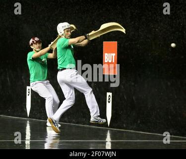 Cesta punta. Pelota sport basque. Jai-Alai Biarritz. Pays basque. France. Banque D'Images