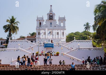 Panaji, Goa, Inde, février 13 2021 : bâtiments anciens et maisons portugaises colorées à Fontainhas à Panaji, Goa. Lieux à visiter à Goa en vacances Banque D'Images