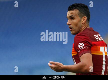 Rome, Italie. 07e mars 2021. Pedro de Roma réagit lors du match de football italien Serie A entre Roma et Gênes au stade olympique. Crédit: Riccardo de Luca - mise à jour des images/Alamy Live News Banque D'Images