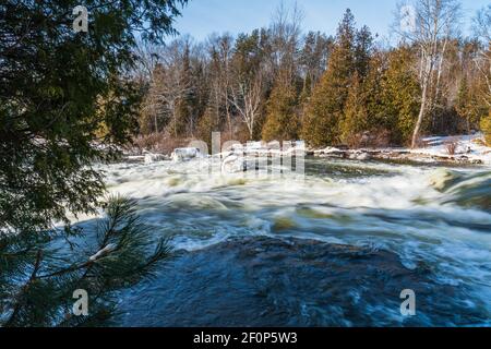 Parc national Fathom Five Comté de Grey Sauble Péninsule-Bruce Ontario Canada Banque D'Images