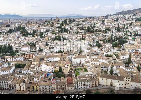 Albaicin est un vieux quartier musulman de Grenade vu de Palais de l'Alhambra Banque D'Images