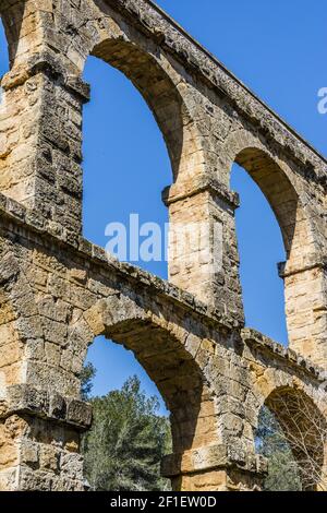 Aqueduc romain Pont del Diable à Tarragone, Espagne Banque D'Images