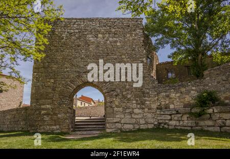 Arab gate on the walls of Medinaceli, Spain Stock Photo