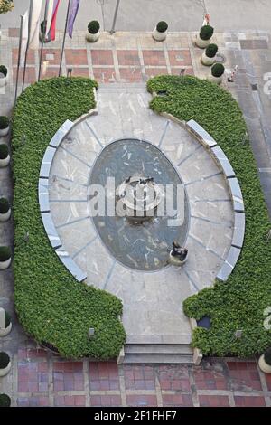 Ljubljana, Slovénie - 12 octobre 2014 : vue aérienne de la fontaine de l'hôtel Union à Ljubljana, Slovénie. Banque D'Images