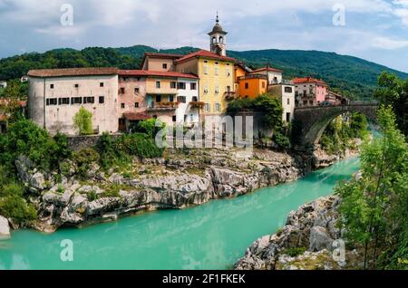 Ancienne ville de la vallée de la Soca, Slovénie. Ville de Kanal Banque D'Images