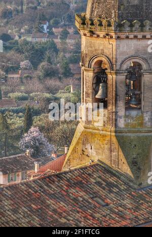 Clocher en Provence Banque D'Images