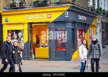 Vue générale de la boutique Swatch sur Carnaby Street in Londres Banque D'Images