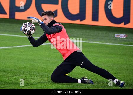 Dortmund, Northhine-Westfalia, Allemagne. 8 mars 2021. Gardien de but du FC Sevilla lors de la session d'entraînement de la Ligue des champions de l'UEFA avant le match entre Borussia Dortmund et le FC Sevilla au parc signal Iduna à Dortmund, en Allemagne. Crédit : Marc Niemeyer/DAX/ZUMA Wire/Alay Live News Banque D'Images