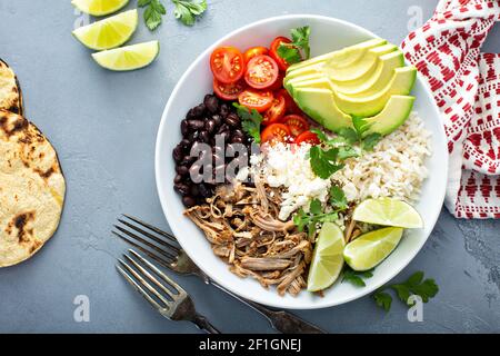 Bol de carnitelles de porc ou bol de burrito Banque D'Images