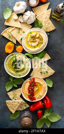 Panneau hummus avec pita Banque D'Images