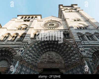 Portails de la façade de la cathédrale de San Lorenzo, est le plus important lieu de culte catholique dans la ville de Gênes Banque D'Images