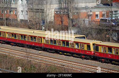 S-Bahn, Hohenzollerndamm, Wilmersdorf, Berlin, Deutschland Banque D'Images