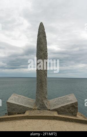 Vue horizontale du Mémorial de la Pointe du hoc en Normandie Banque D'Images