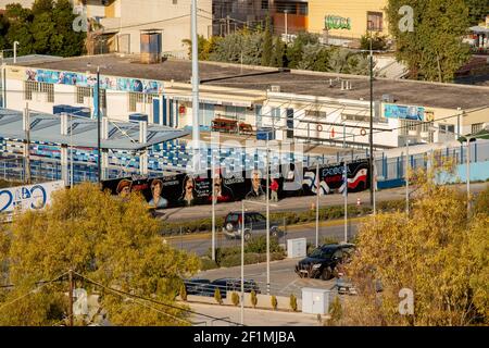 Graffitis sur le mur du stade public pour la célébration de Les 200 ans de la révolution grecque, Argiroupoli, Grèce Banque D'Images