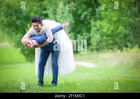 Les Maries Humoristique Photo Stock Alamy