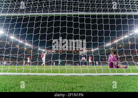 Edinson Roberto Paulo Cavani Gomez (psg) (El Matador) (El Botija) (Florestan) pendant le football français L1 entre Paris Saint-Germain (PSG) et MONACO le 5 octobre 2014 au Parc des Princes à Paris - photo Stephane Allaman / DPPI Banque D'Images