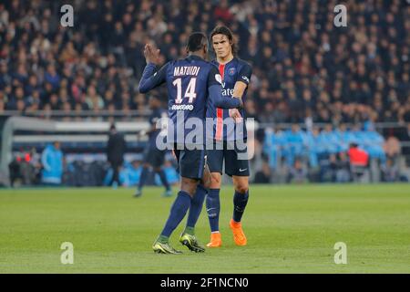 Edinson Roberto Paulo Cavani Gomez (psg) (El Matador) (El Botija) (Florestan) lors du championnat français L1 du match de football entre Paris Saint Germain et l'Olympique de Marseille le 4 octobre 2015 au stade du Parc des Princes à Paris, France. Photo Stephane Allaman / DPPI Banque D'Images
