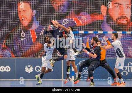 Nikola Karabatic (PSG Hanball), Luka Karabatic (PSG handball) lors du championnat de France D1 Handball match entre Paris Saint Germain (PSG) et Union Sportive Creteil, le 25 novembre 2015 à Halle Carpentier à Paris, France. Photo Stephane Allaman / DPPI Banque D'Images