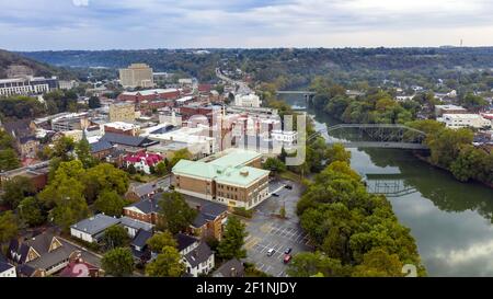 Vue aérienne isolée sur le centre-ville de Frankfort, capitale de l'État Kentucky Banque D'Images