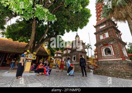 La Pagode Tran Quoc à Hanoi au Vietnam Banque D'Images