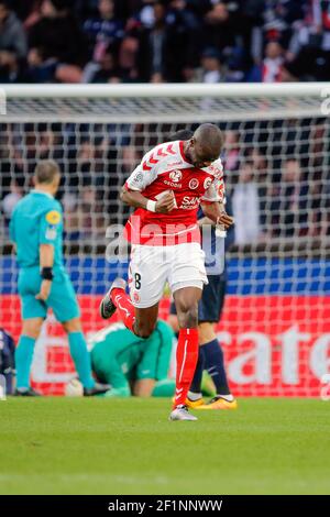 Le Prince Oniangue (Stade de Reims) a marqué un but lors du championnat de France Ligue 1 de football entre Paris Saint Germain et Stade de Reims le 20 février 2016 au stade du Parc des Princes à Paris, France - photo Stephane Allaman / DPPI Banque D'Images