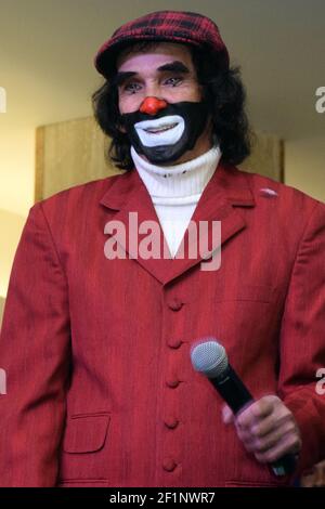 Ciudad de México, 08 marzo 2021– Muere el famoso payaso mexicano Cepillín (El payasito de la Tele), murió tras ser Hospitalizado de emergencia la semana pasada por una lesión en la columna, fleció a los 75 años Ricardo González Gutiérrez, “Cepillín”. @cepillintv #Cepellin durante la develación de sus huellas en Plaza Galerías. (Foto: @pacomxdf Francisco MORALES/DAMMPHOTO NortePhoto.com) Banque D'Images