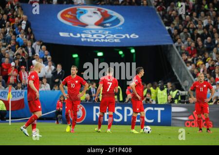 Robert Lewandowski (POL), Arkadiusz Milik (POL), Grzegorz Krychowiak (POL), Michal Pazdan (POL), Kamil Grosicki (POL) lors de l'UEFA Euro 2016, match de football du Groupe C entre l'Allemagne et la Pologne le 16 juin 2016 au Stade de France à Saint-Denis, France - photo Stephane Allaman / DPPI Banque D'Images
