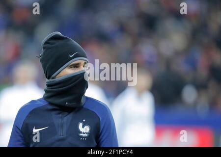 Antoine Griezmann (FRA) à l'échauffement lors de la coupe du monde de la FIFA 2018 qualifiant le groupe A match de football entre la France et la Suède le 11 novembre 2016 au Stade de France à Saint Denis, France - photo Stephane Allaman / DPPI Banque D'Images