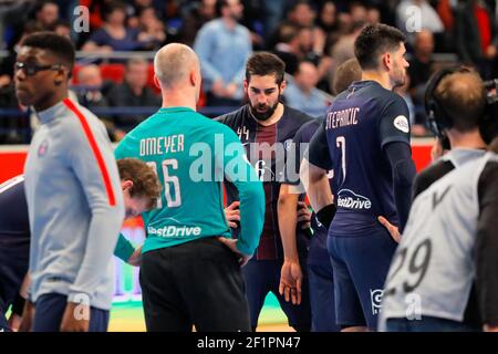 Thierry Omeyer (PSG Hanball), Nikola Karabatic (PSG Hanball)n Luka Stepancic (PSG Hanball) lors du match de handball de la coupe française entre Paris Saint Germain Handball et Montpellier le 22 février 2017 au stade Pierre de Coubertin à Paris, France - photo Stephane Allaman / DPPI Banque D'Images