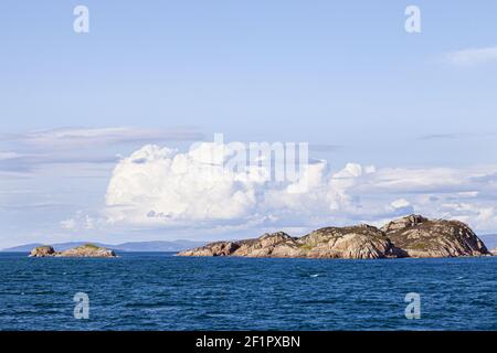 Une formation de nuages au-dessus de l'île de Mull, Argyll et Bute, Inner Hebrides, Écosse Royaume-Uni Banque D'Images