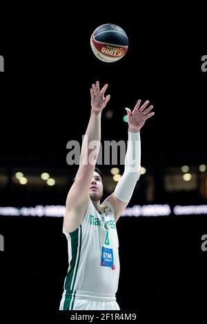 Hugo Invernizzi (Nanterre 92) à portée libre pendant le championnat de France Pro A (Jeep Elite) match de basket-ball entre Nanterre 92 v Asvel le 11 mars 2018 au stade U Arena de Nanterre, France - photo Stephane Allaman / DPPI Banque D'Images