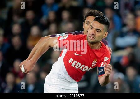 Radamel Falcao Garcia Zarate, Radamel Falcao (MONACO), Marcos Aoas Correa dit Marquinhos (PSG) lors du championnat français L1 du match de football entre Paris Saint-Germain (PSG) et Monaco, le 15 avril 2018 au Parc des Princes, Paris, France - photo Stephane Allaman / DPPI Banque D'Images