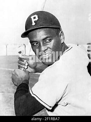 Roberto Clemente. Portrait du joueur de baseball portoricain, Roberto Enrique Clemente Walker (1934-1972), carte de baseball des Pirates de Pittsburgh, 1965 Banque D'Images