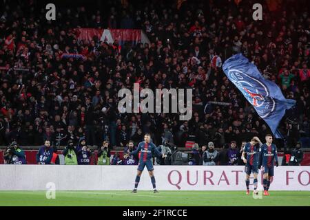 Kylian Mbappe Lottin (PSG) a marqué un but, une célébration, Angel Di Maria (PSG), Marco Verratti (PSG) lors de la Ligue des champions de l'UEFA, ronde 16, 2ème match de football entre Paris Saint-Germain et Manchester United le 6 mars 2019 au stade du Parc des Princes à Paris, France - photo Stephane Allaman / DPPI Banque D'Images