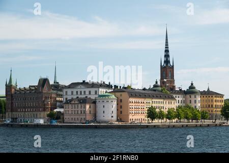 Riddarholmen avec Evert Taubes Terrasss, Birger jarls Ten (Birger Jarls Tower), Riddarholmskyrkan (Riddarholmen Church), Stockholm, Suède. Banque D'Images