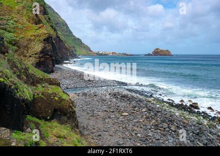 Mole islet vue paysage en Porto Moniz de Ribeira da Janela Banque D'Images