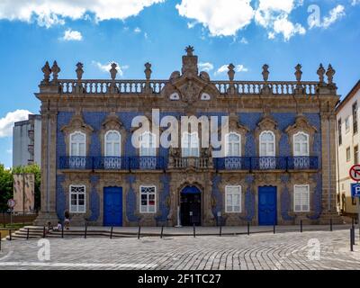 Braga, Portugal ; août 2020 : Palais Raio ou Maison du Mexicain, façade, Braga, Portugal Banque D'Images