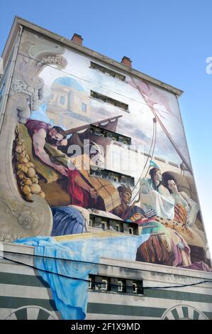 Bâtiment mural, Marseille, Bouches-du-Rhône, Provence-Alpes-Côte d'Azur, France Banque D'Images
